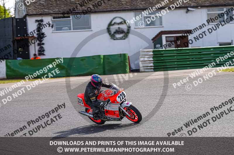 enduro digital images;event digital images;eventdigitalimages;mallory park;mallory park photographs;mallory park trackday;mallory park trackday photographs;no limits trackdays;peter wileman photography;racing digital images;trackday digital images;trackday photos